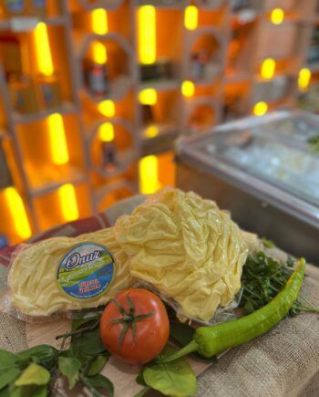 Kars Yağlı Çeçil Peyniri